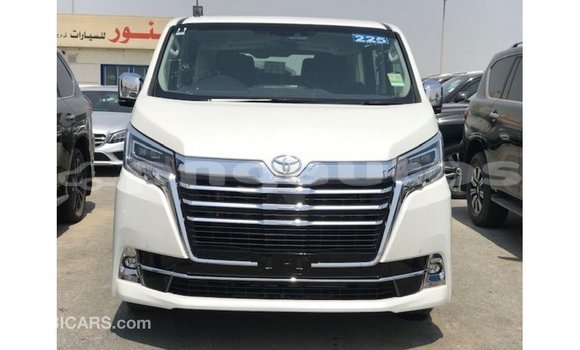 Buy Import Toyota Granvia White Car in Import - Dubai in Enga Buy Import Toyota Granvia White Car in Import - Dubai in Enga