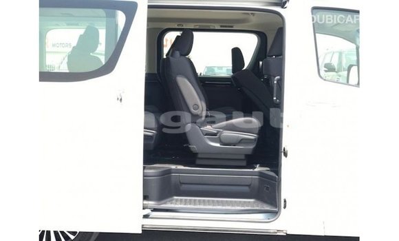 Buy Import Toyota Granvia White Car in Import - Dubai in Enga Buy Import Toyota Granvia White Car in Import - Dubai in Enga