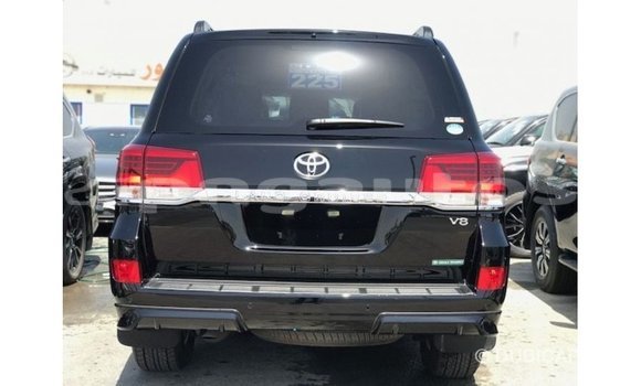 Buy Import Toyota Land Cruiser Black Car in Import - Dubai in Enga Buy Import Toyota Land Cruiser Black Car in Import - Dubai in Enga