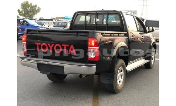 Buy Import Toyota Hilux Black Car in Import - Dubai in Enga Buy Import Toyota Hilux Black Car in Import - Dubai in Enga