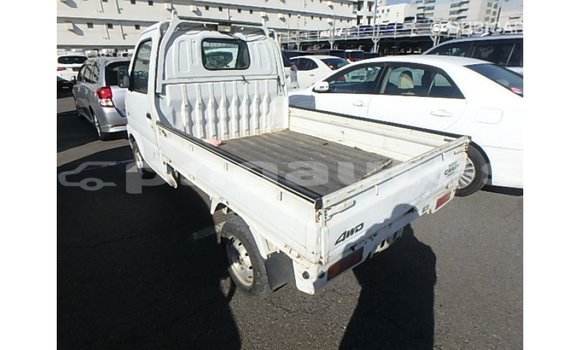 Buy Import Suzuki Carry White Car in Import - Dubai in Enga Buy Import Suzuki Carry White Car in Import - Dubai in Enga