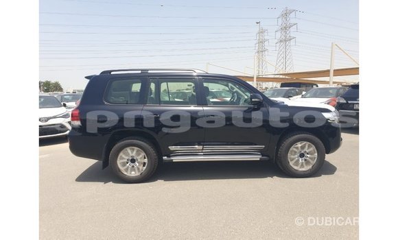 Buy Import Toyota Land Cruiser Black Car in Import - Dubai in Enga Buy Import Toyota Land Cruiser Black Car in Import - Dubai in Enga