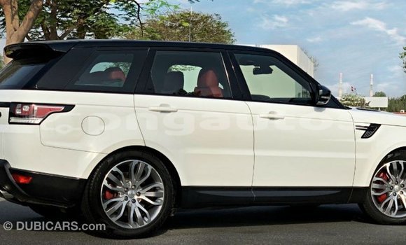 Buy Import Land Rover Range Rover White Car in Import - Dubai in Enga Buy Import Land Rover Range Rover White Car in Import - Dubai in Enga