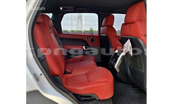 Buy Import Land Rover Range Rover White Car in Import - Dubai in Enga Buy Import Land Rover Range Rover White Car in Import - Dubai in Enga