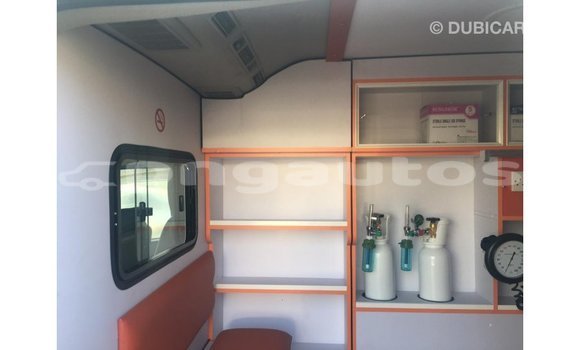 Buy Import Toyota Hiace White Car in Import - Dubai in Enga Buy Import Toyota Hiace White Car in Import - Dubai in Enga