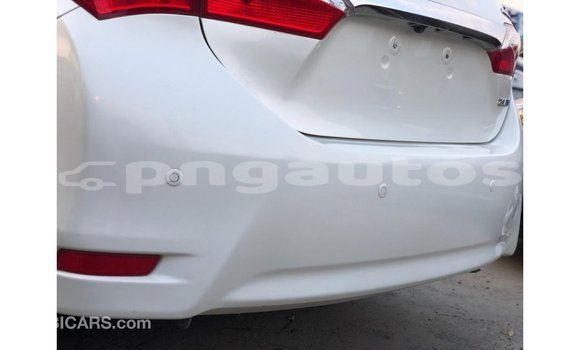 Buy Import Toyota Corolla White Car in Import - Dubai in Enga Buy Import Toyota Corolla White Car in Import - Dubai in Enga