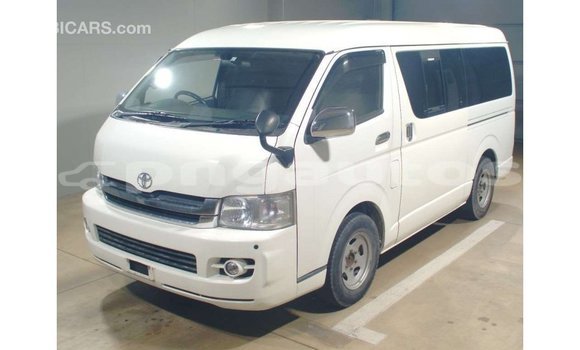 Buy Import Toyota Hiace White Car in Import - Dubai in Enga Buy Import Toyota Hiace White Car in Import - Dubai in Enga