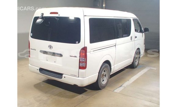 Buy Import Toyota Hiace White Car in Import - Dubai in Enga Buy Import Toyota Hiace White Car in Import - Dubai in Enga