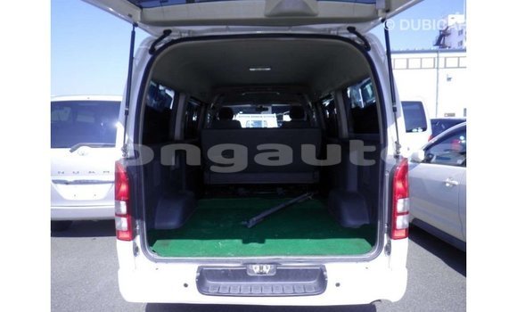 Buy Import Toyota Hiace White Car in Import - Dubai in Enga Buy Import Toyota Hiace White Car in Import - Dubai in Enga