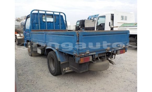 Buy Import Toyota Dyna Blue Car in Import - Dubai in Enga Buy Import Toyota Dyna Blue Car in Import - Dubai in Enga