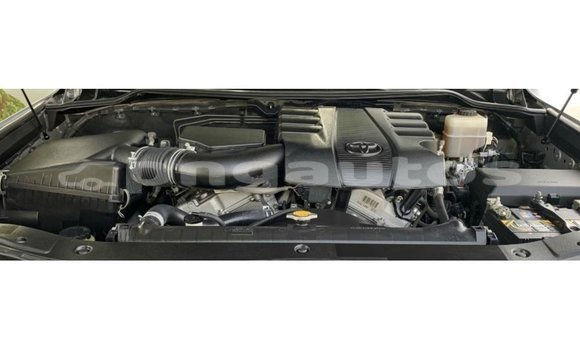 Buy Import Toyota Land Cruiser Other Car in Import - Dubai in Enga Buy Import Toyota Land Cruiser Other Car in Import - Dubai in Enga