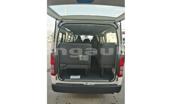 Buy Import Toyota Hiace White Car in Import - Dubai in Enga Buy Import Toyota Hiace White Car in Import - Dubai in Enga