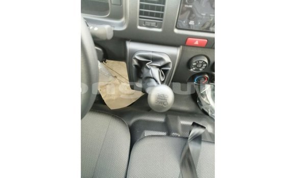 Buy Import Toyota Hiace White Car in Import - Dubai in Enga Buy Import Toyota Hiace White Car in Import - Dubai in Enga