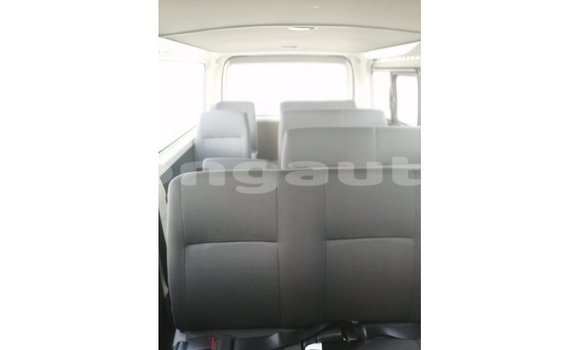 Buy Import Toyota Hiace White Car in Import - Dubai in Enga Buy Import Toyota Hiace White Car in Import - Dubai in Enga