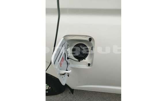 Buy Import Toyota Hiace White Car in Import - Dubai in Enga Buy Import Toyota Hiace White Car in Import - Dubai in Enga