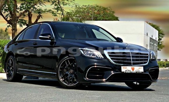 Buy Import Mercedes-Benz 190 Black Car in Import - Dubai in Enga