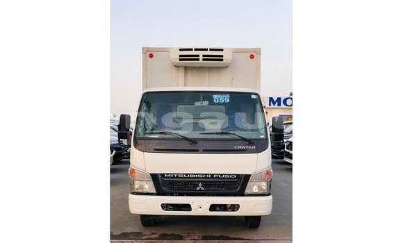 Buy Import Mitsubishi L400 White Truck in Import - Dubai in Enga Buy Import Mitsubishi L400 White Truck in Import - Dubai in Enga