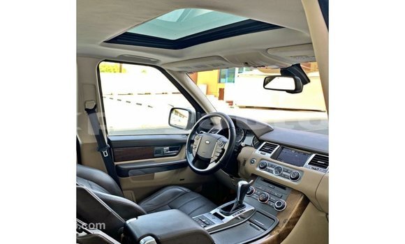 Buy Import Land Rover Range Rover Other Car in Import - Dubai in Enga Buy Import Land Rover Range Rover Other Car in Import - Dubai in Enga