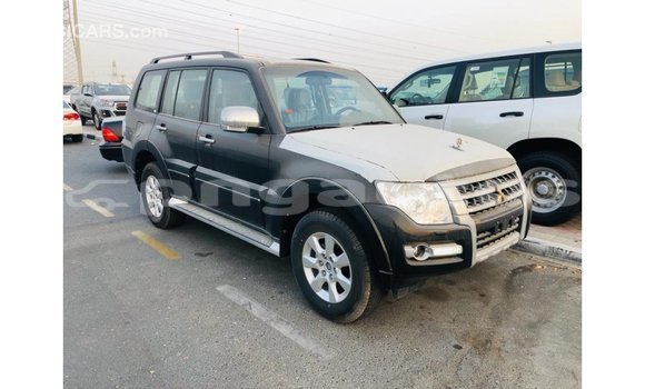 Buy Import Mitsubishi Pajero Black Car in Import - Dubai in Enga Buy Import Mitsubishi Pajero Black Car in Import - Dubai in Enga