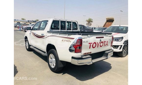 Buy Import Toyota Hilux White Car in Import - Dubai in Enga Buy Import Toyota Hilux White Car in Import - Dubai in Enga