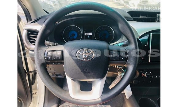 Buy Import Toyota Hilux White Car in Import - Dubai in Enga Buy Import Toyota Hilux White Car in Import - Dubai in Enga