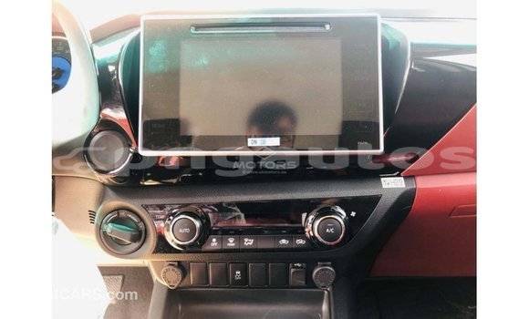 Buy Import Toyota Hilux White Car in Import - Dubai in Enga Buy Import Toyota Hilux White Car in Import - Dubai in Enga