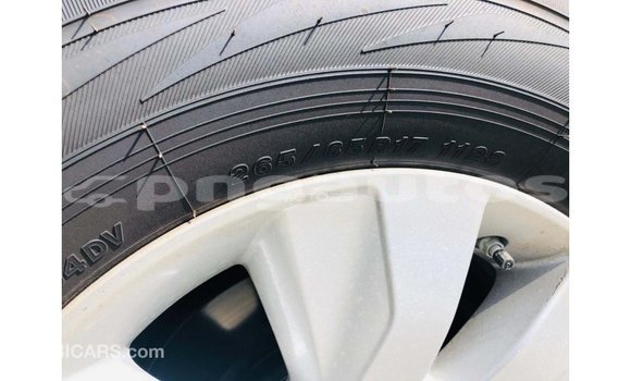 Buy Import Toyota Hilux White Car in Import - Dubai in Enga Buy Import Toyota Hilux White Car in Import - Dubai in Enga