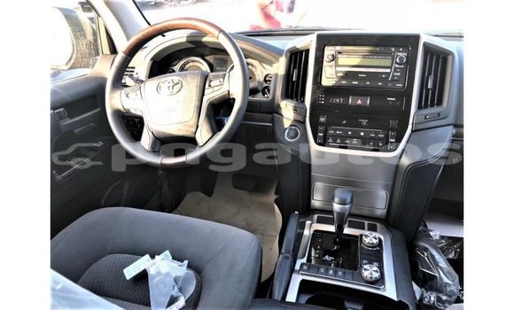 Buy Import Toyota Land Cruiser Other Car in Import - Dubai in Enga Buy Import Toyota Land Cruiser Other Car in Import - Dubai in Enga