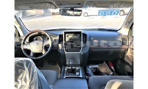 Buy Import Toyota Land Cruiser Other Car in Import - Dubai in Enga Buy Import Toyota Land Cruiser Other Car in Import - Dubai in Enga