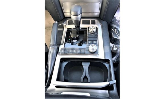 Buy Import Toyota Land Cruiser Other Car in Import - Dubai in Enga Buy Import Toyota Land Cruiser Other Car in Import - Dubai in Enga