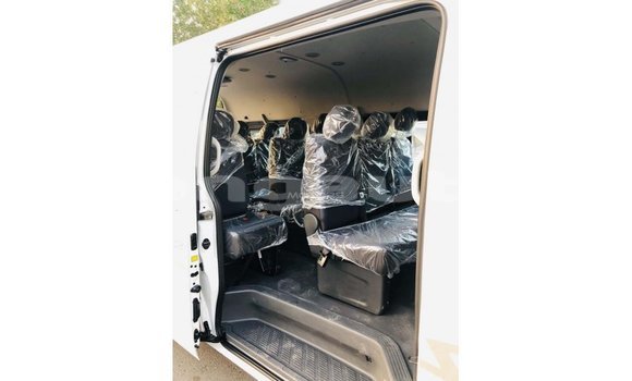 Buy Import Foton Forland White Truck in Import - Dubai in Enga Buy Import Foton Forland White Truck in Import - Dubai in Enga