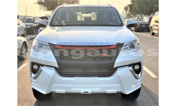 Buy Import Toyota Fortuner White Car in Import - Dubai in Enga Buy Import Toyota Fortuner White Car in Import - Dubai in Enga
