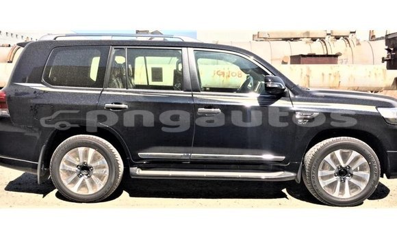 Buy Import Toyota Land Cruiser Black Car in Import - Dubai in Enga Buy Import Toyota Land Cruiser Black Car in Import - Dubai in Enga