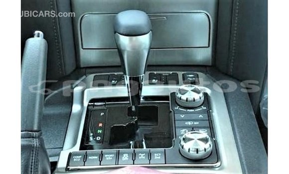 Buy Import Toyota Land Cruiser Black Car in Import - Dubai in Enga Buy Import Toyota Land Cruiser Black Car in Import - Dubai in Enga