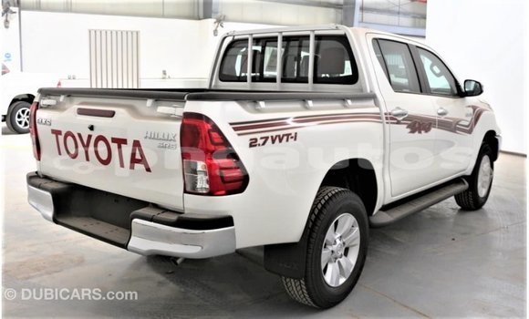 Buy Import Toyota Hilux White Car in Import - Dubai in Enga Buy Import Toyota Hilux White Car in Import - Dubai in Enga