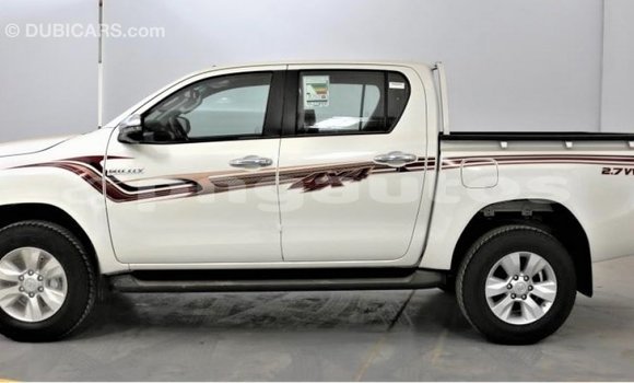 Buy Import Toyota Hilux White Car in Import - Dubai in Enga Buy Import Toyota Hilux White Car in Import - Dubai in Enga