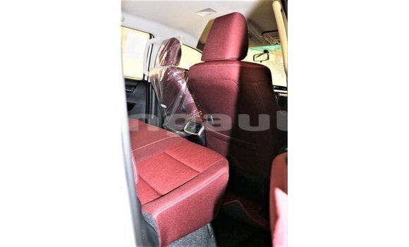Buy Import Toyota Hilux White Car in Import - Dubai in Enga Buy Import Toyota Hilux White Car in Import - Dubai in Enga