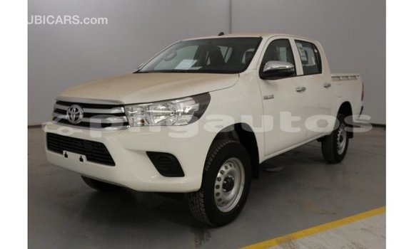 Buy Import Toyota Hilux White Car in Import - Dubai in Enga Buy Import Toyota Hilux White Car in Import - Dubai in Enga