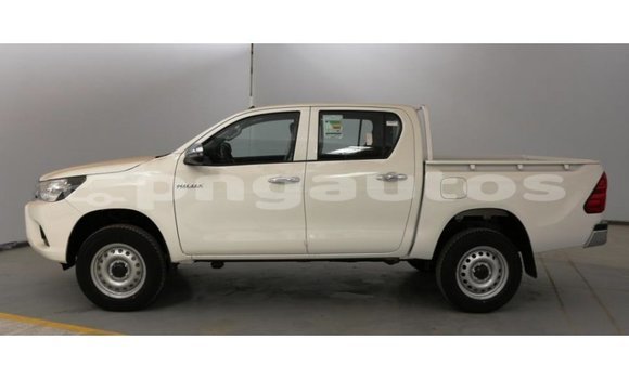 Buy Import Toyota Hilux White Car in Import - Dubai in Enga Buy Import Toyota Hilux White Car in Import - Dubai in Enga