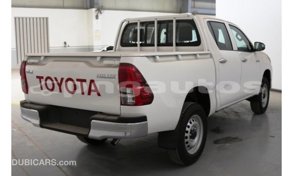 Buy Import Toyota Hilux White Car in Import - Dubai in Enga Buy Import Toyota Hilux White Car in Import - Dubai in Enga