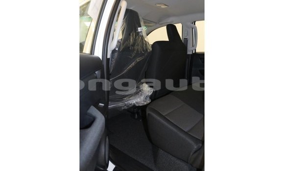 Buy Import Toyota Hilux White Car in Import - Dubai in Enga Buy Import Toyota Hilux White Car in Import - Dubai in Enga