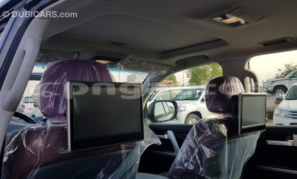 Buy Import Toyota Land Cruiser Black Car in Import - Dubai in Enga Buy Import Toyota Land Cruiser Black Car in Import - Dubai in Enga