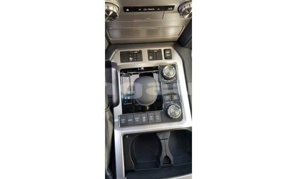 Buy Import Toyota Land Cruiser Black Car in Import - Dubai in Enga Buy Import Toyota Land Cruiser Black Car in Import - Dubai in Enga
