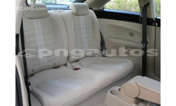 Buy Import Volkswagen Beetle Blue Car in Import - Dubai in Enga Buy Import Volkswagen Beetle Blue Car in Import - Dubai in Enga