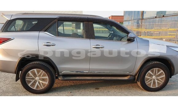 Buy Import Toyota Fortuner Other Car in Import - Dubai in Enga Buy Import Toyota Fortuner Other Car in Import - Dubai in Enga