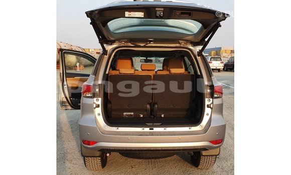 Buy Import Toyota Fortuner Other Car in Import - Dubai in Enga Buy Import Toyota Fortuner Other Car in Import - Dubai in Enga