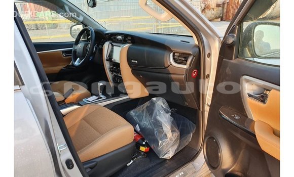 Buy Import Toyota Fortuner Other Car in Import - Dubai in Enga Buy Import Toyota Fortuner Other Car in Import - Dubai in Enga