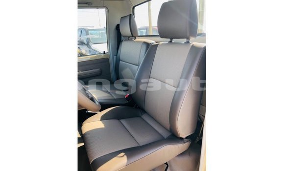 Buy Import Toyota Land Cruiser Beige Car in Import - Dubai in Enga Buy Import Toyota Land Cruiser Beige Car in Import - Dubai in Enga