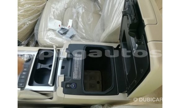 Buy Import Toyota Land Cruiser Black Car in Import - Dubai in Enga Buy Import Toyota Land Cruiser Black Car in Import - Dubai in Enga
