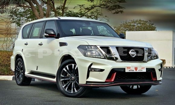 Buy Import Nissan Patrol White Car in Import - Dubai in Enga Buy Import Nissan Patrol White Car in Import - Dubai in Enga